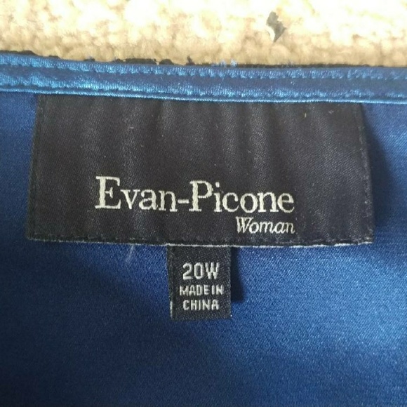 Blue and black lace pencil skirt - Picture 4 of 4